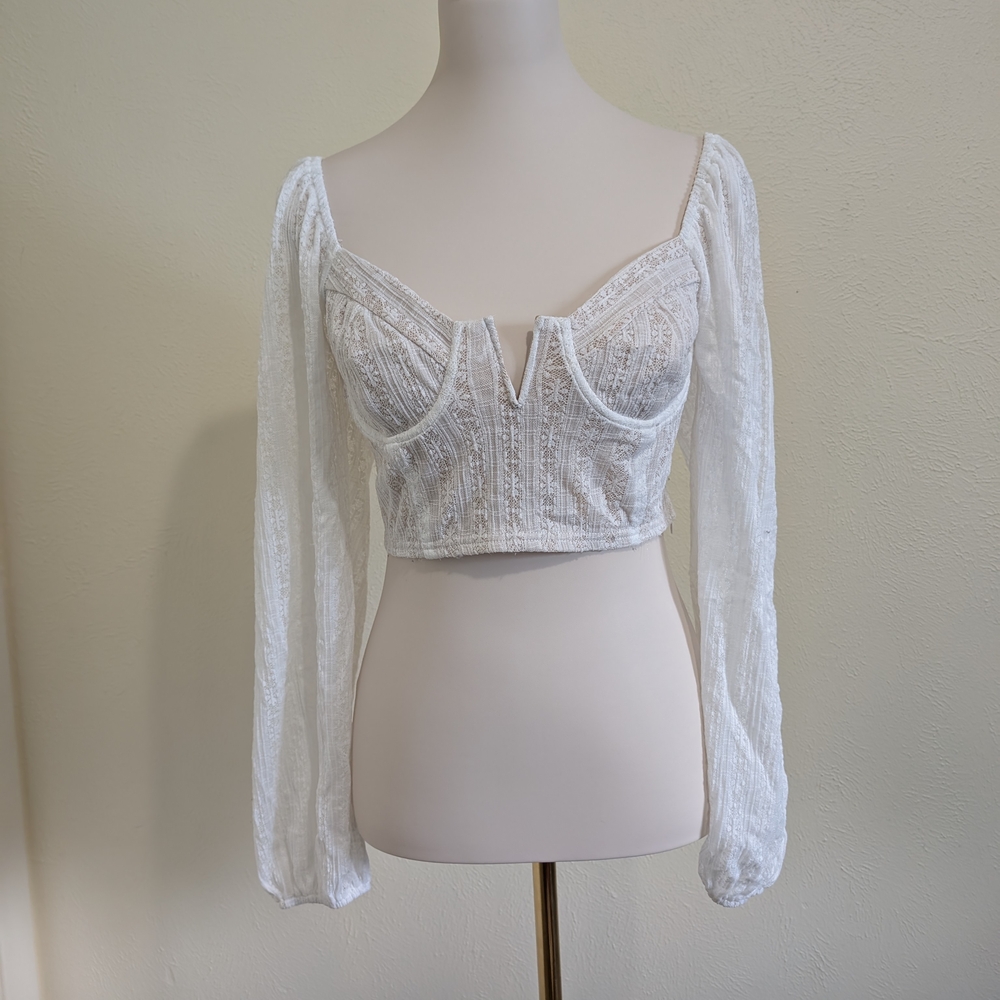 Elegant White Lace Women's Top